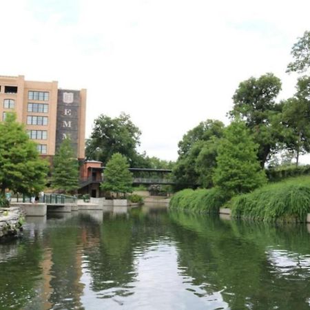 Cozy Downtown Guest House 2Br/1Ba Sleeps 8 San Antonio Exterior foto
