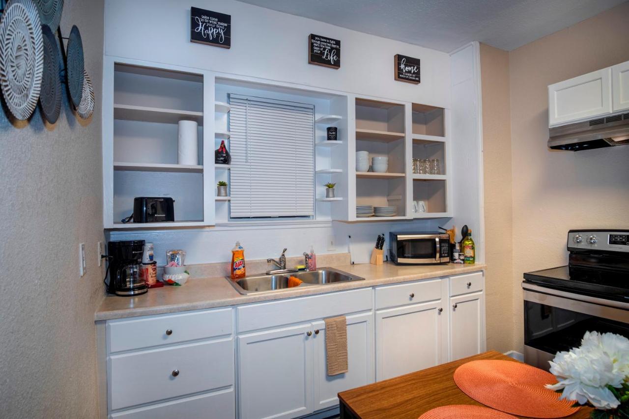 Cozy Downtown Guest House 2Br/1Ba Sleeps 8 San Antonio Exterior foto